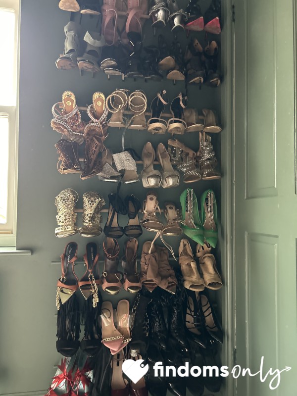You LOVE Heels.  I Love HEELS ….i Got What You WANT!!!! C*m Step This Way Into My Shoe Closet 👠💰