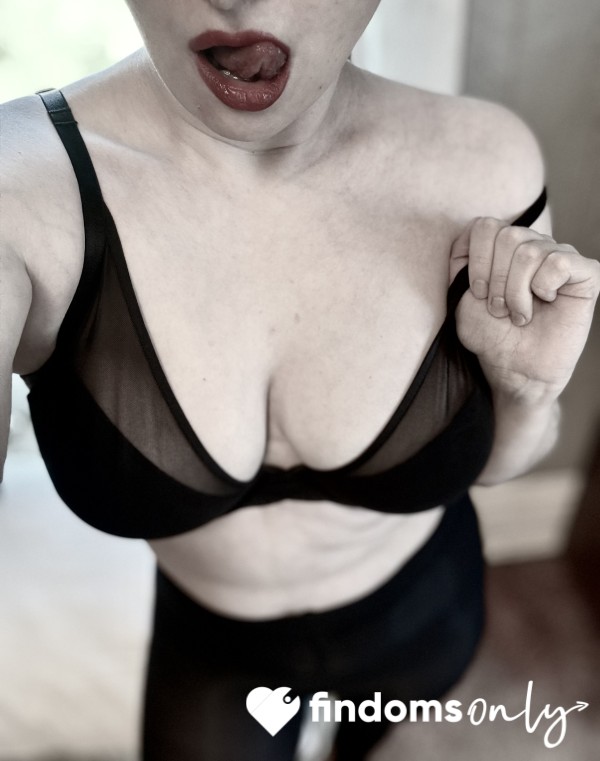You’d Be So Lucky To Have A Goddess Like Me