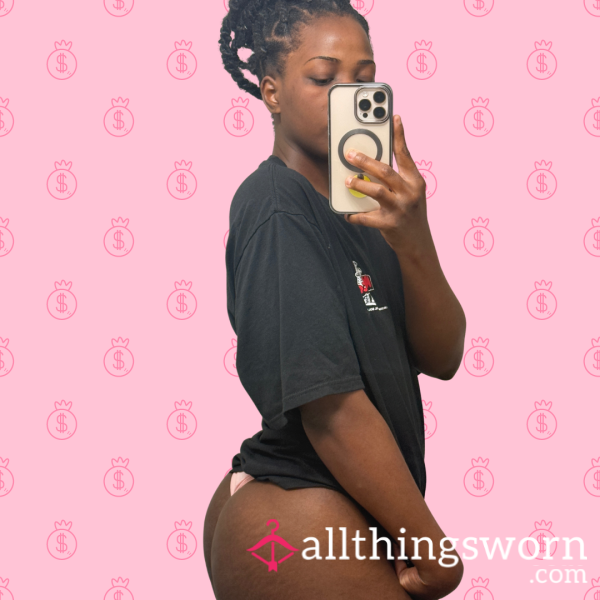 Your Dream Girlfriend Experience 💋 | Text, Pics, Voice, Custom Attention
