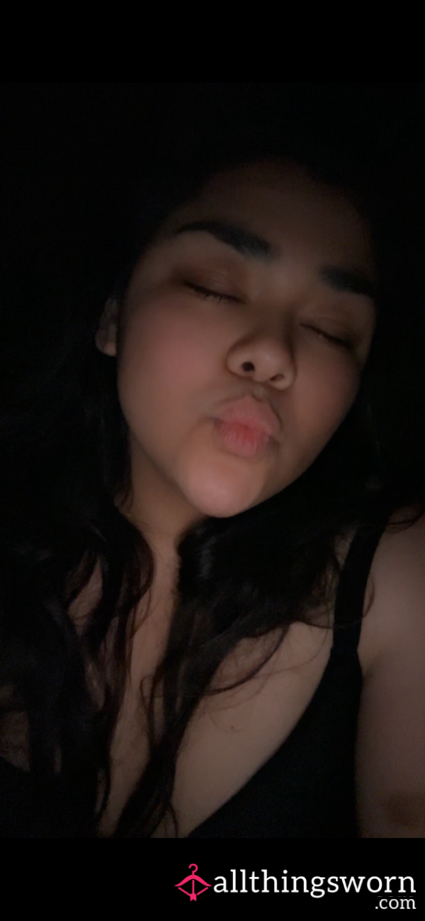 Your GF Says Good Night 💋🥰