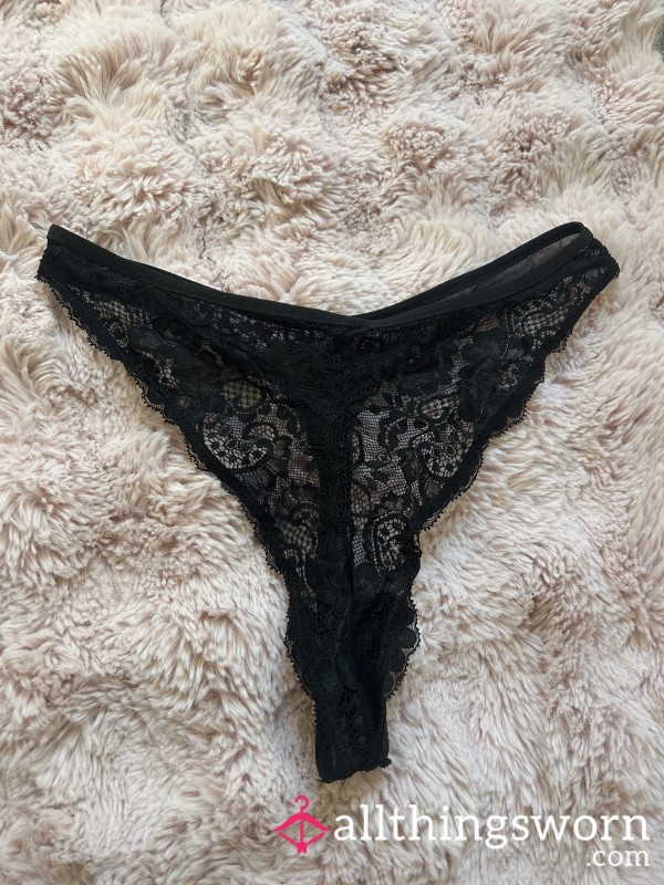 Your Lacey Daydream🖤