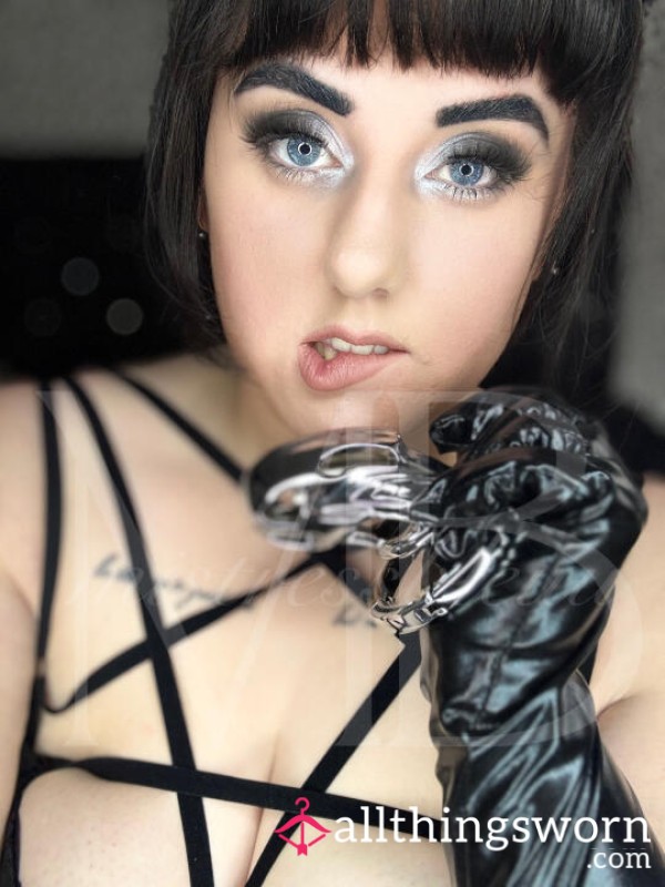 Your Mind Craves The Cage🗝️