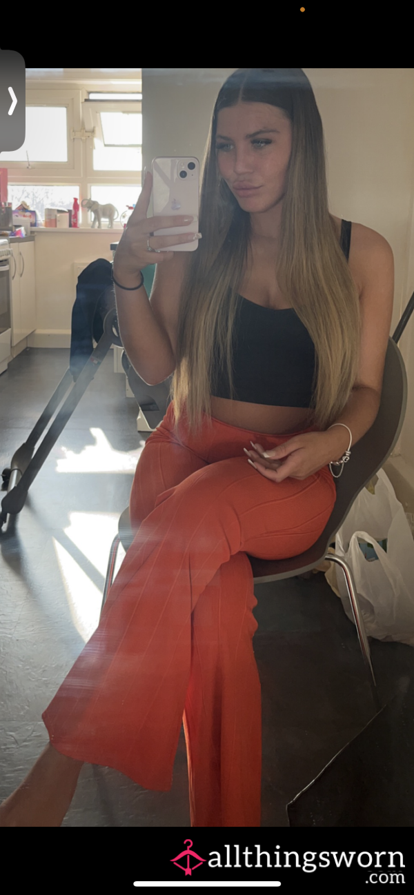 Your Perfect Girlfriend – Daily Tease, Voice Notes & Full Attention 💋