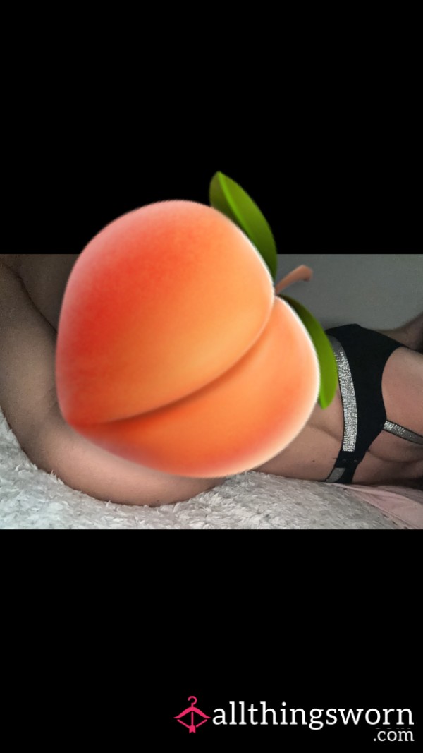 Your Secret GF Just Sent This… Tiny Skirt Up, Bare Pu**y & Spankable A** 😈🥵