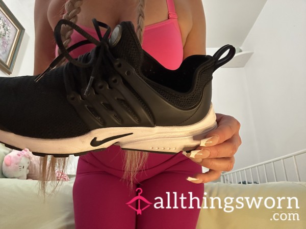 You’re Imposed To SMELL And LICK ME After The Gym | Instant Content | 10 Photos