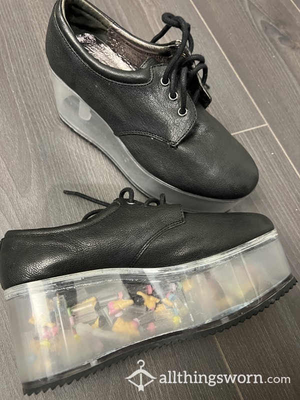 YRU Platform Shoes With Baby Inserted