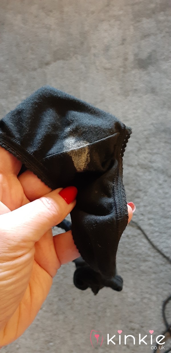 Yummy Black Thong Fresh For You 🥰