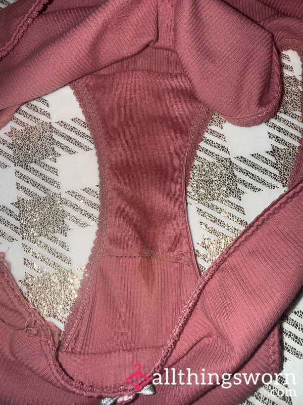 Yummy Short Wear 🤤