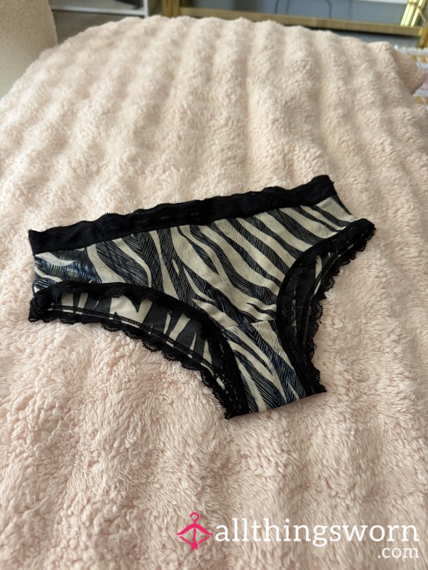 🦓 Zebra Print Full Back Panties 🦓 SALE $15.55