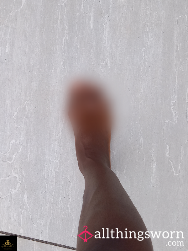 Zoom In If You Dare 1x -5x Hammer Toe Certified