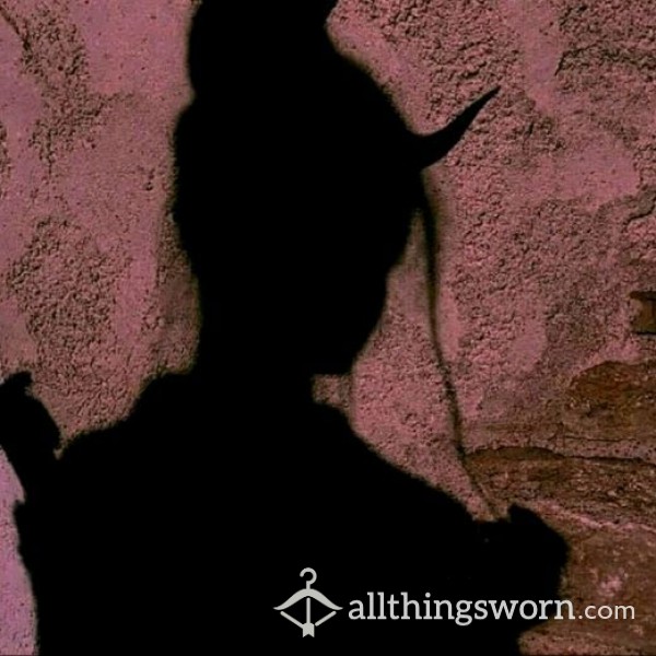 AllThingsWorn profile picture for @Barbara