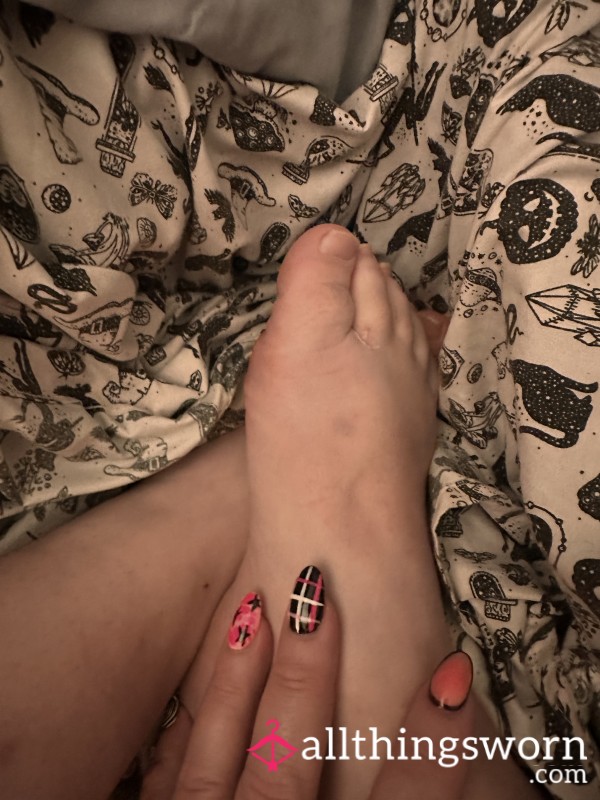 Barefootmama394