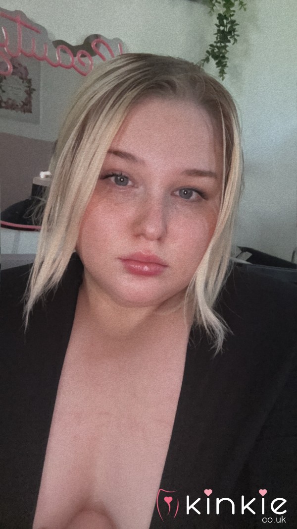 BBWMESSYYOUNGBLONDE