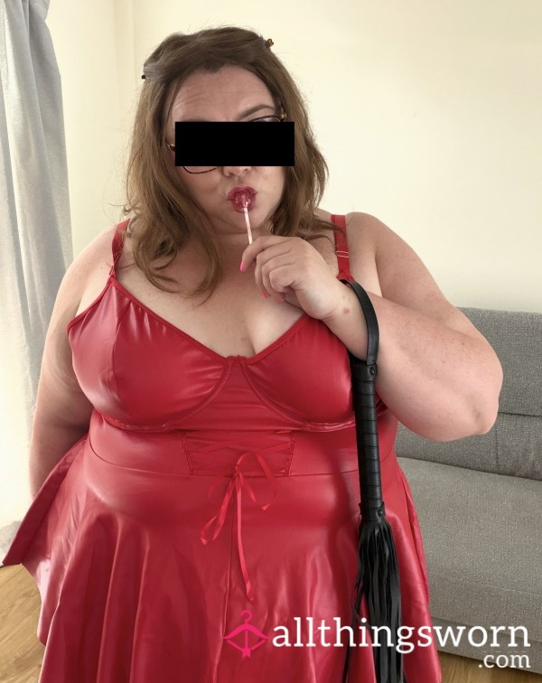 BigCurvyRachel