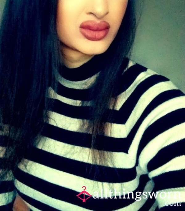 Brunette_Nikki