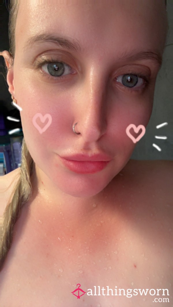 Bustyholly