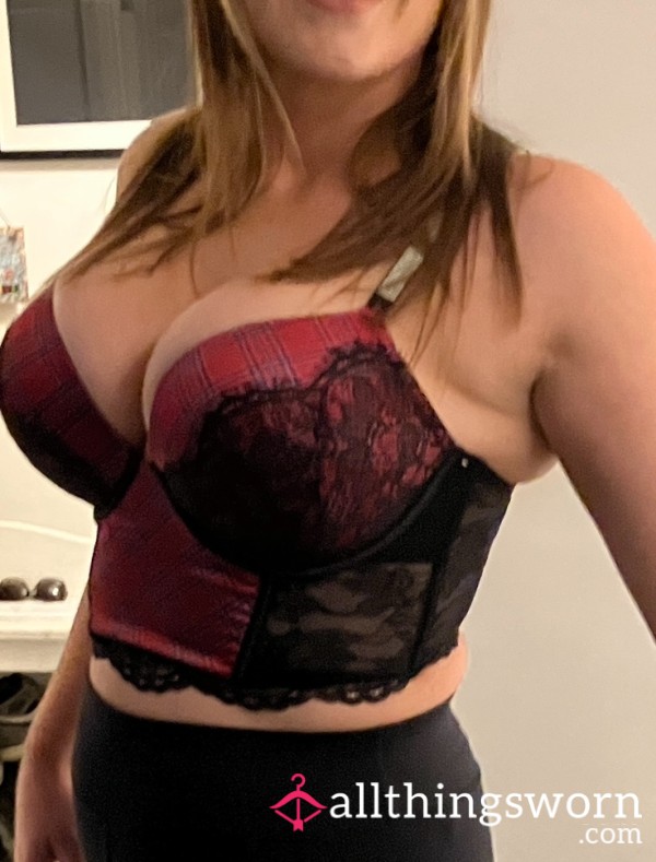 BustyIrishBooty