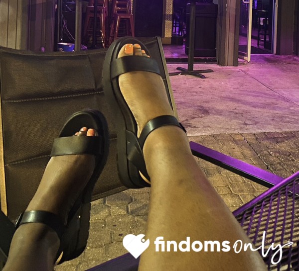 ElinoraTwinkleToes