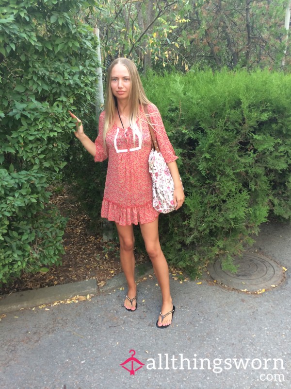 Carolinaminifeet