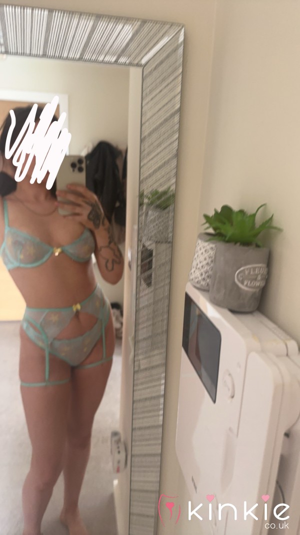 Cheekybabe