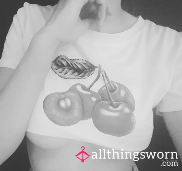 AllThingsWorn profile picture for @Cherries