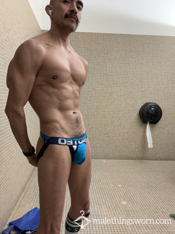 UncutMuscleDaddy