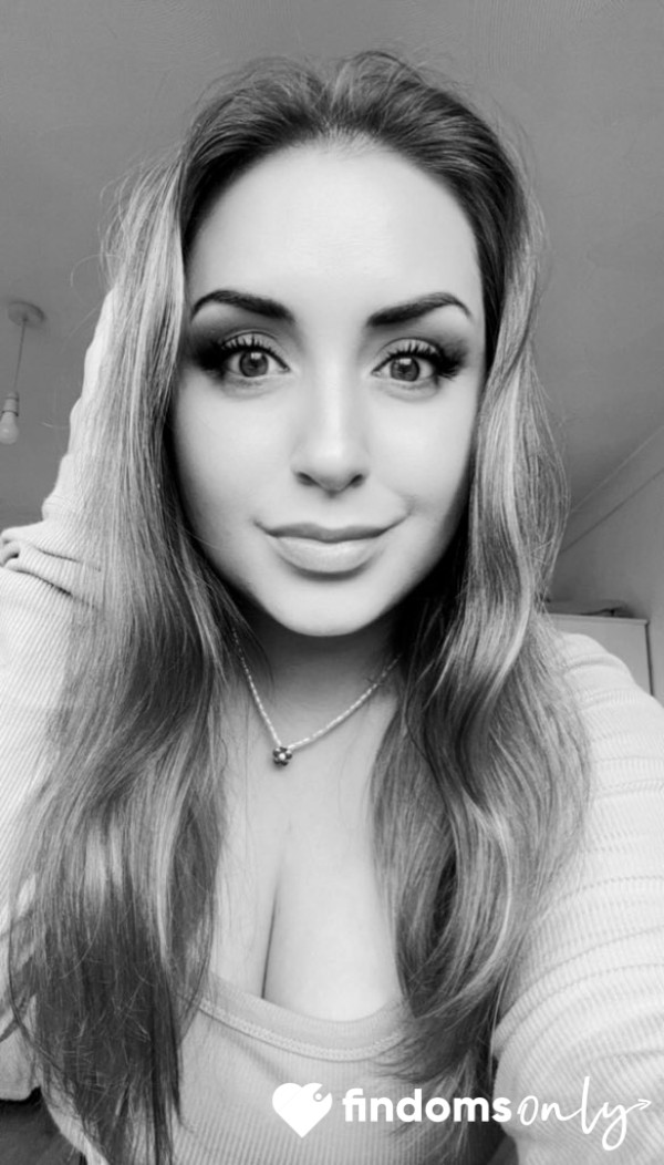 Chloeyyyx