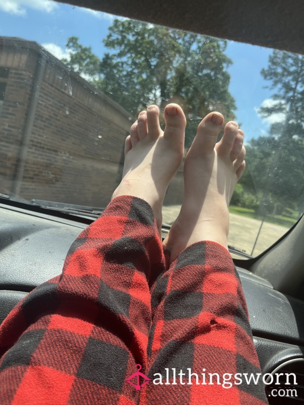 ChubbyToes22