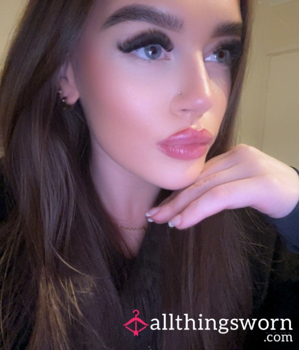 Cindeybloomxx