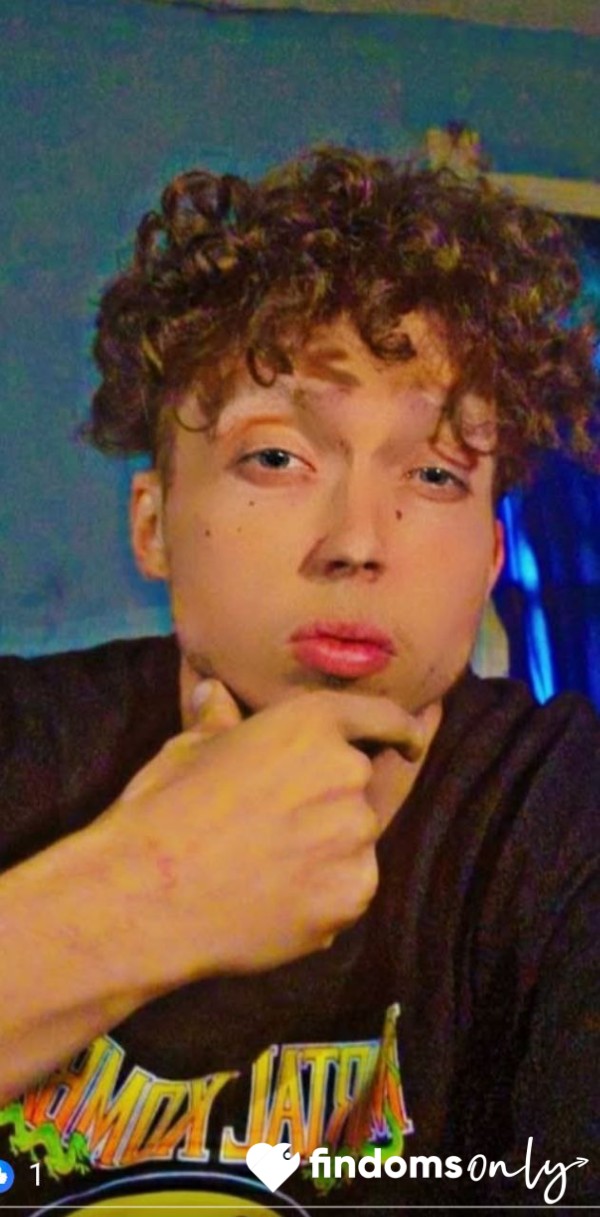 Closetsissyboi95