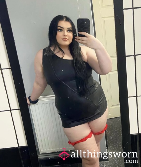 Curvy_Chloe