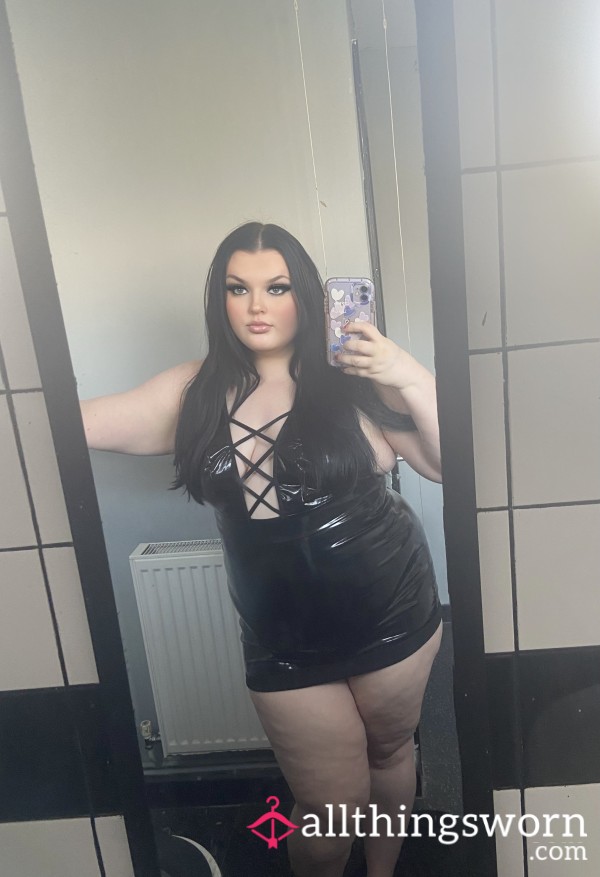 Curvy_Chloe