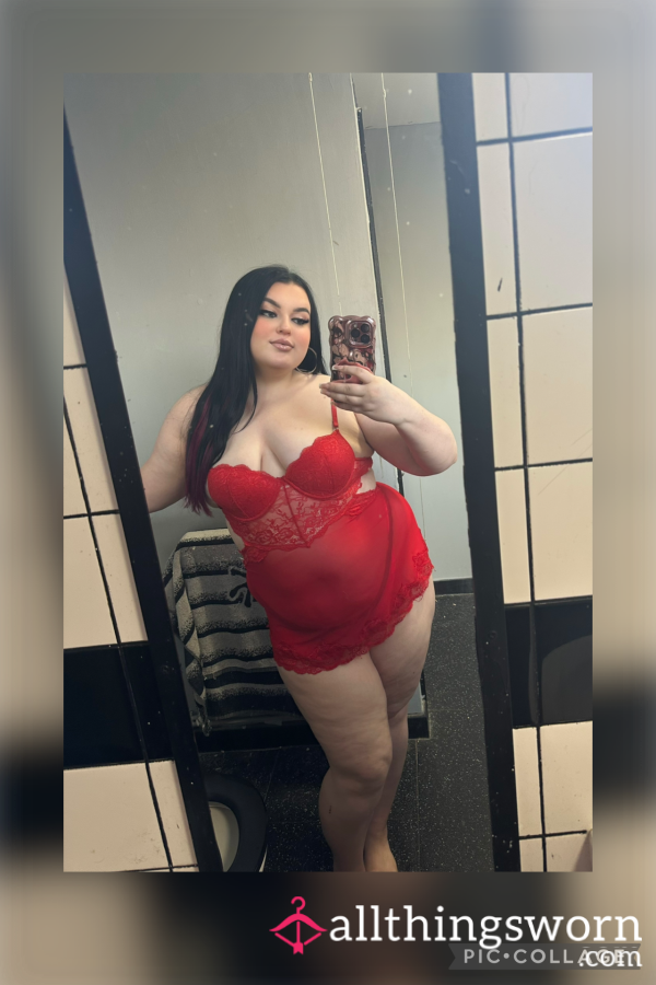 Curvy_Chloe