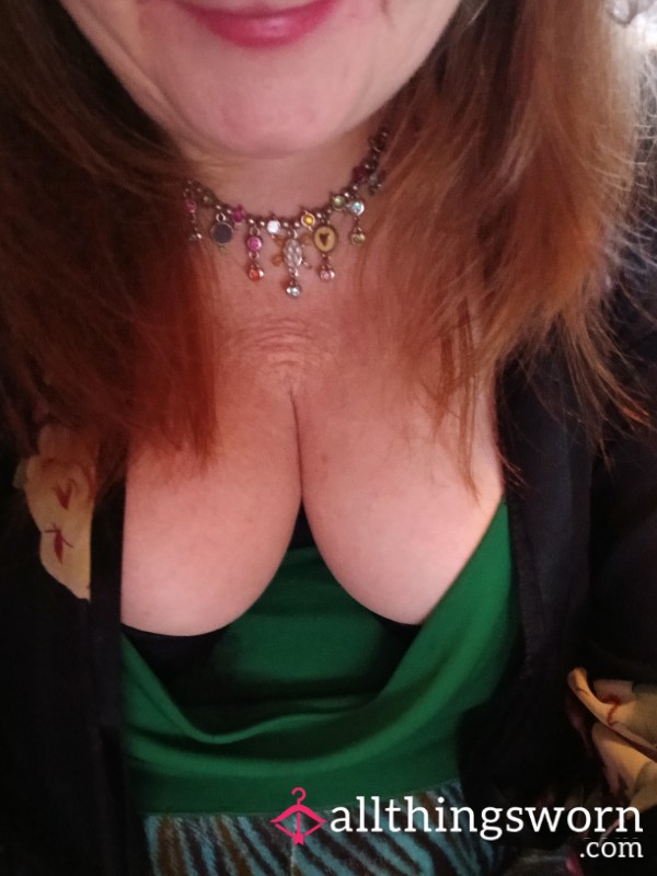CurvyBustyBella