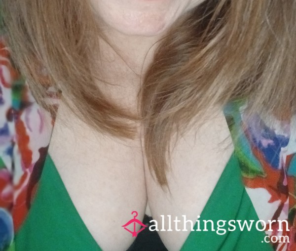 CurvyBustyBella