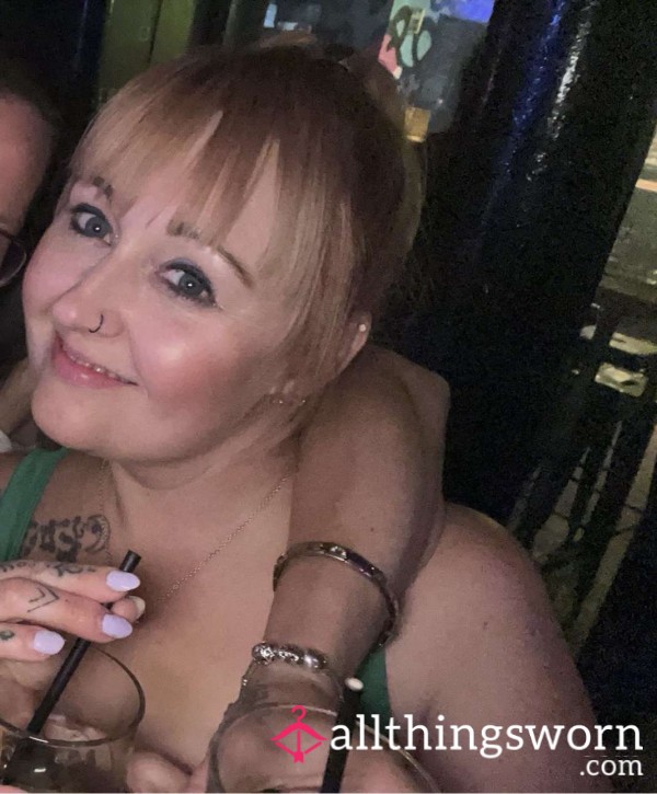 Curvykickboxingkelly