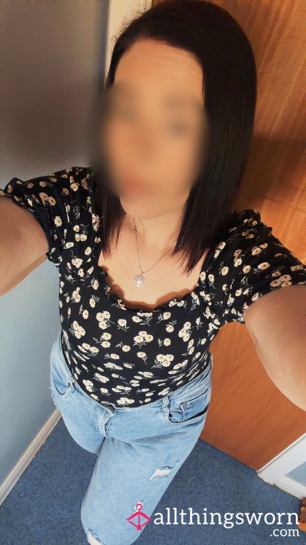 CurvyLouisa89