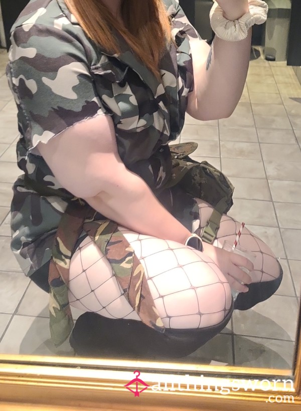 CurvyMya