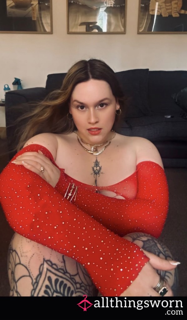 CurvyScarlett