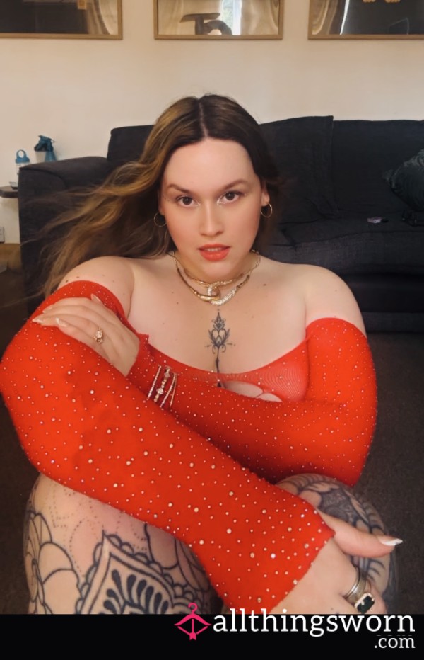CurvyScarlett