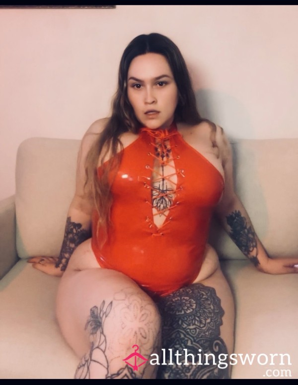 CurvyScarlett