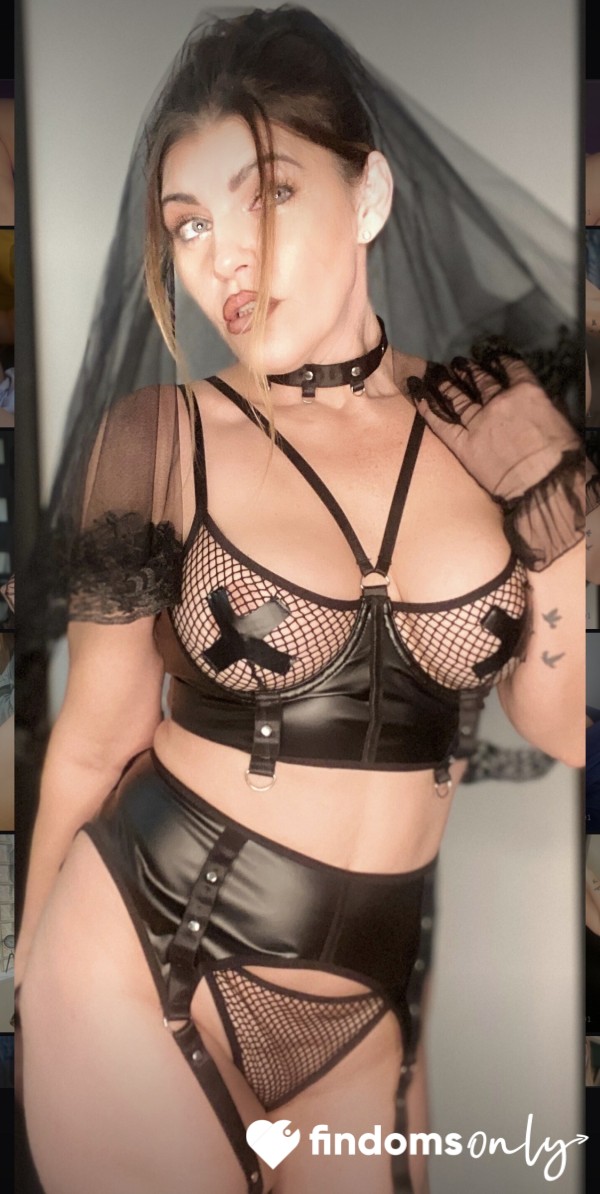DailyDozeOfLisa