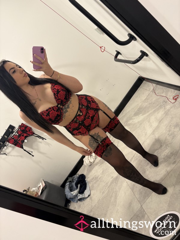 Darkhaireddevil