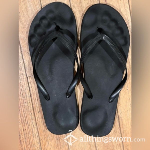 Darktoeprints