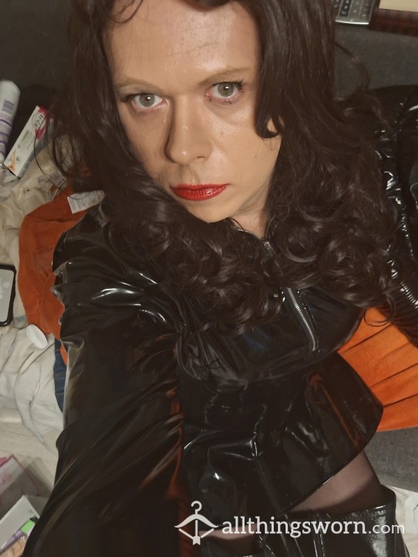 AllThingsWorn profile picture for @Deborah