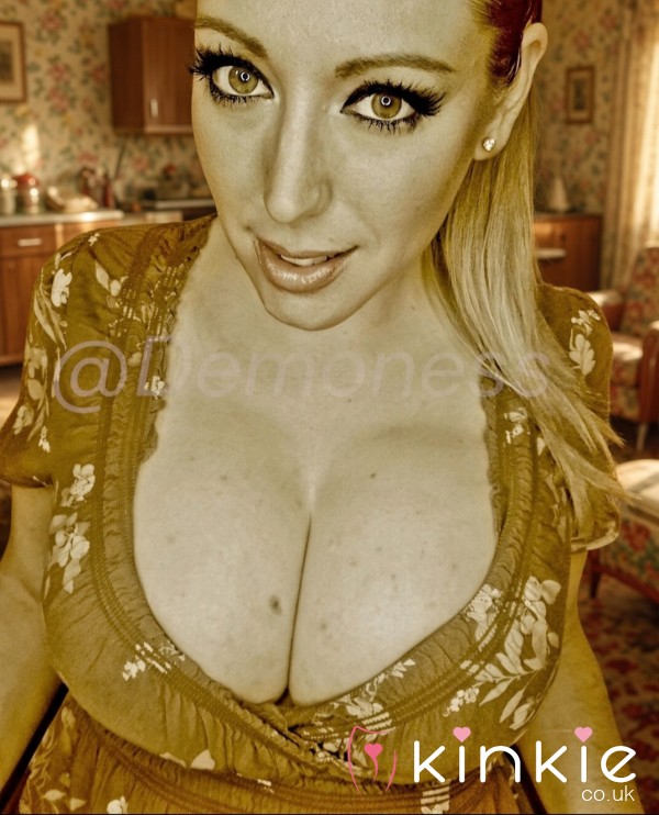 Demoness