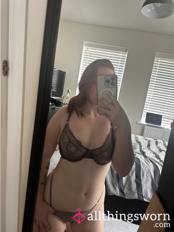 Ella19