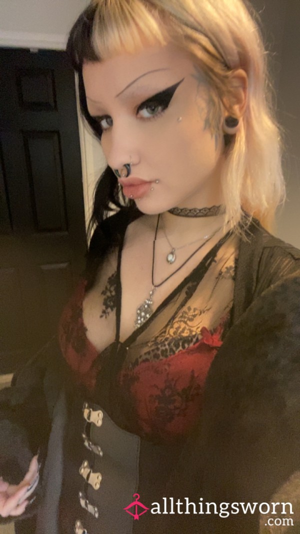 Em0_whxre