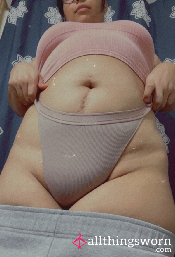 FAT_LATINA_CHEEKS