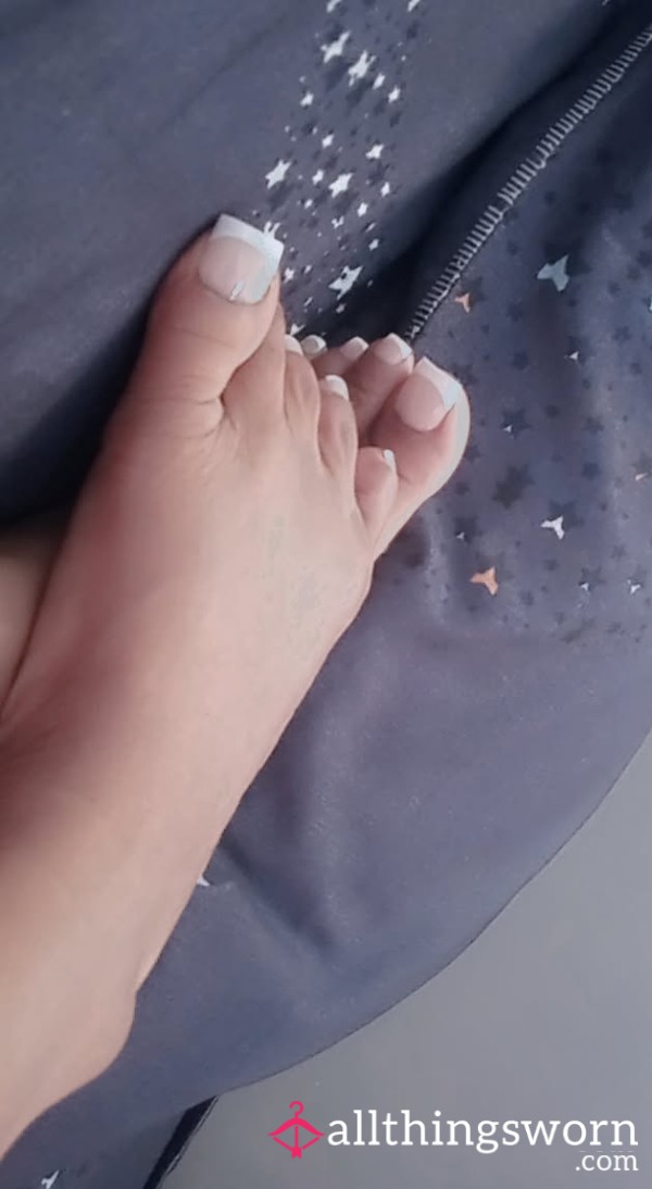 Feet_With_Funky